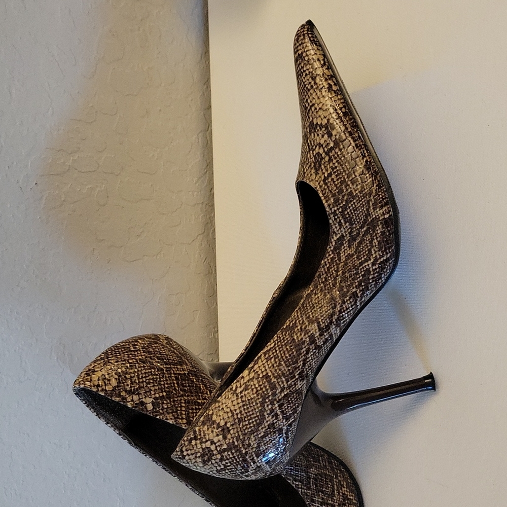 SPLASH Reptile Snake Print All Manmade Heels 6